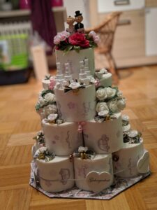 Pariser Hochzeitstoilettentorte