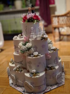 Pariser Hochzeitstoilettentorte