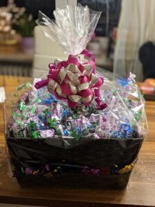 Korb mit 30 kleine Geschenke